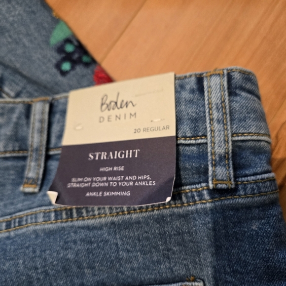 Boden Pink and Yellow Straight Leg Pants - Picture 9 of 15